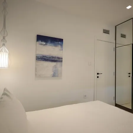 Royal Wellness And Aparthotel 4*