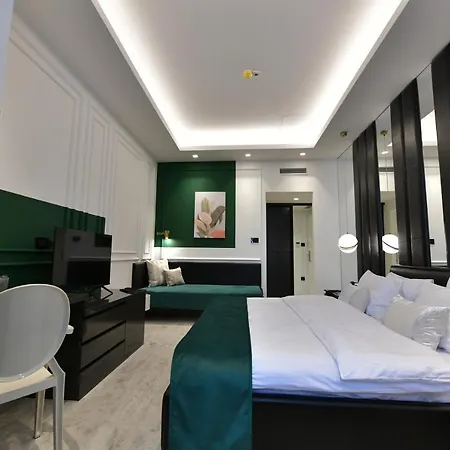 Aparthotel Royal Wellness And Ruma