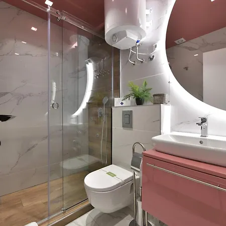 Aparthotel Royal Wellness And Ruma