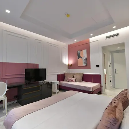 Royal Wellness And 4*