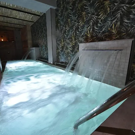 Royal Wellness And מלון דירות רומה